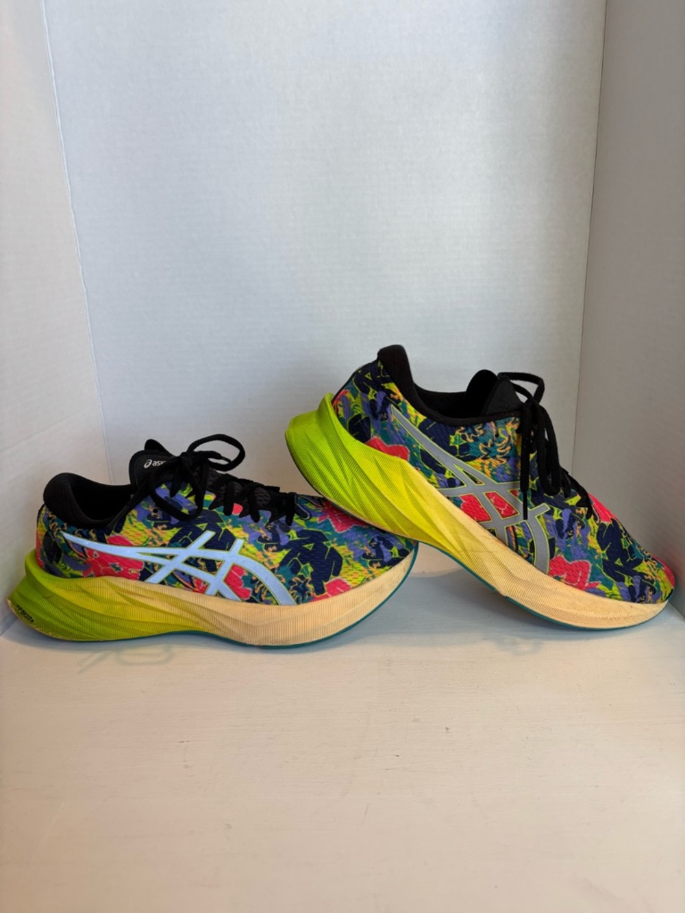 ASICS NOVABLAST 3 LITE-SHOW Lime Zest US 10 Mens Sneakers Running Shoes